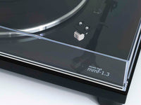 MUSIC HALL MMF 1.3 TURNTABLE