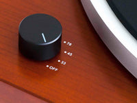 MUSIC HALL MMF-1.5 TURNTABLE