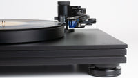 MUSIC HALL STEALTH TURNTABLE