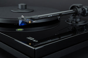 MUSIC HALL MMF-5.3 TURNTABLE - OPEN BOX