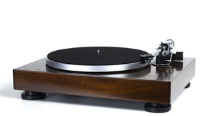 MUSIC HALL CLASSIC TURNTABLE - OPEN BOX